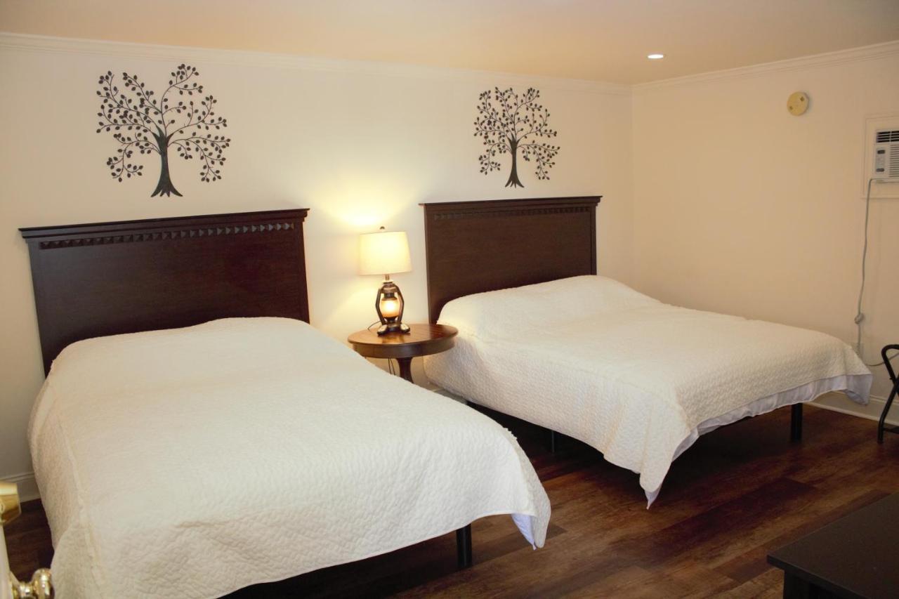Мотель Stanford House Manchester Center Экстерьер фото